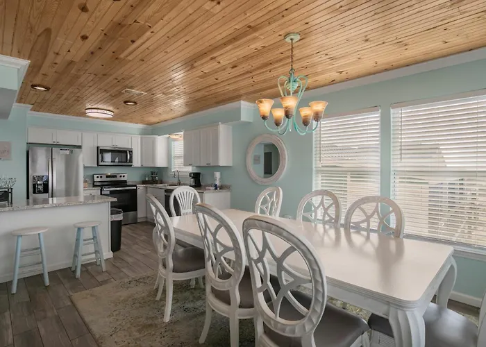 Haven Harbor By Collection * Gulf Shores